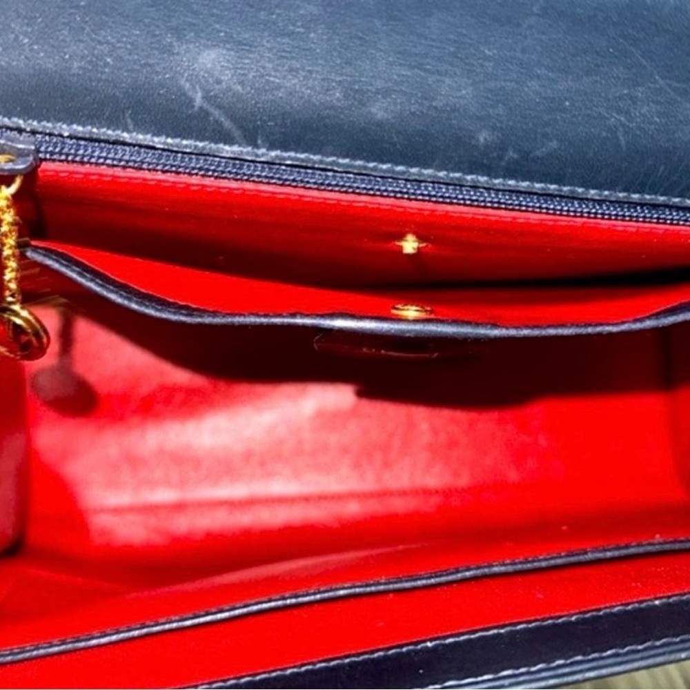 Gucci Parisian Trending Vintage Black Leather Crossbody Satchel Bag - Picture 15 of 15